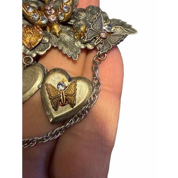 vintage dangling heart brooch butterfly - Picture 4 of 7